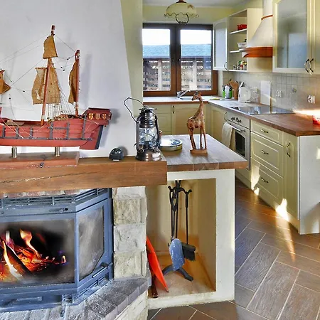 Ferienhaus Holiday By The Lake, *